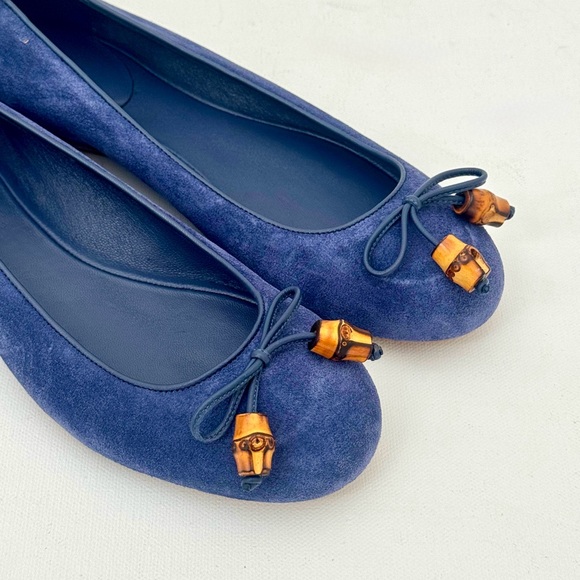 Gucci Bamboo Suede Flats (Size 6.5) - Picture 2 of 6